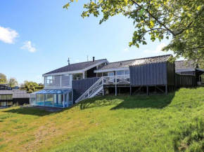 Five-Bedroom Holiday home in Løgstrup